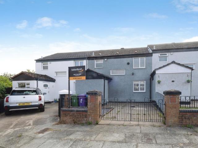 3 bedroom terraced house for sale