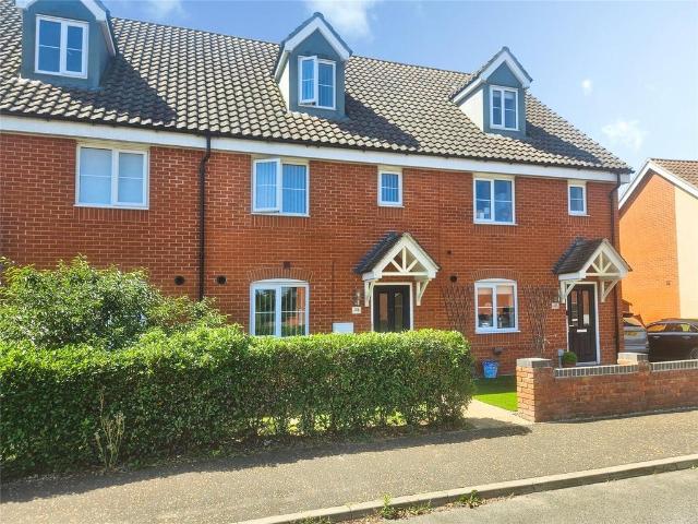 3 bedroom terraced house for sale