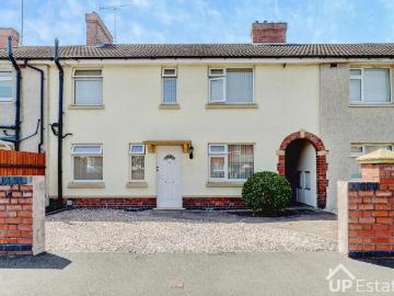 3 bedroom terraced house for sale