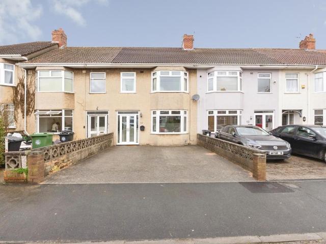 3 bedroom terraced house for sale
