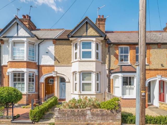 3 bedroom terraced house for sale
