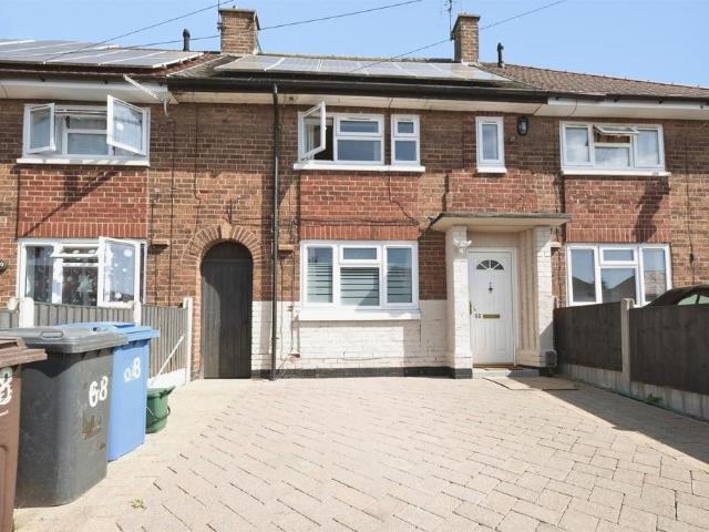 3 bedroom terraced house for sale