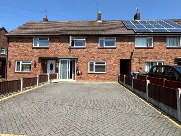 3 bedroom terraced house for sale