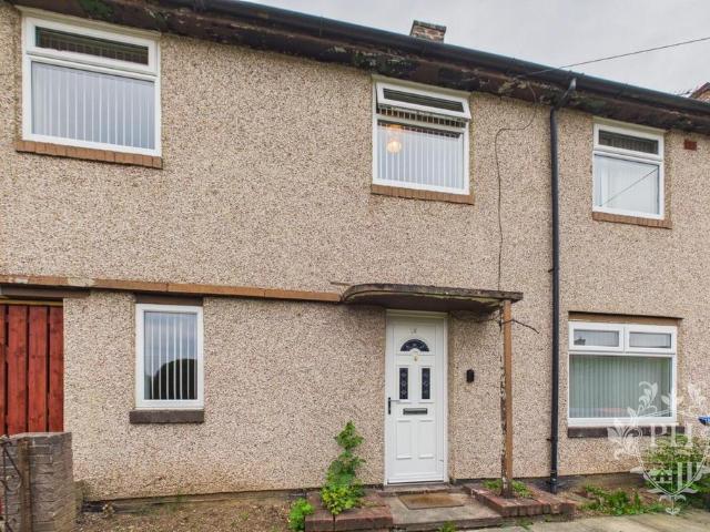 3 bedroom terraced house for sale