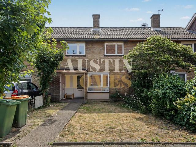 3 bedroom terraced house for sale