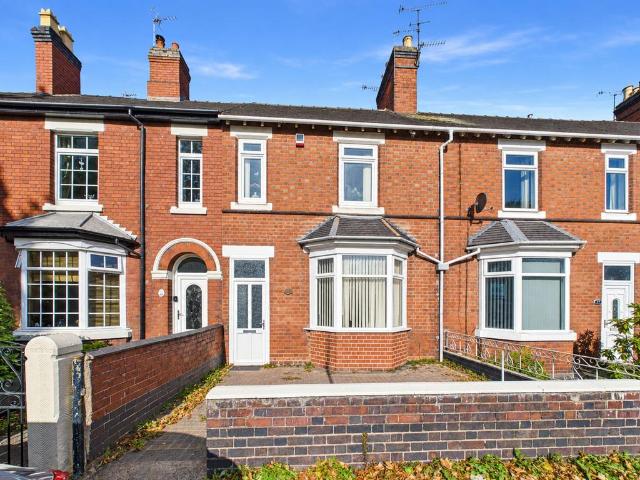 3 bedroom terraced house for sale