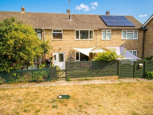 3 bedroom terraced house for sale
