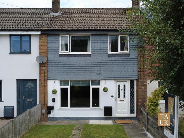 3 bedroom terraced house for sale