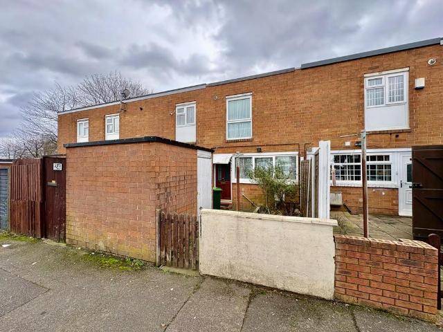 3 bedroom terraced house for sale