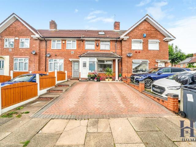 2 bedroom terraced house for sale