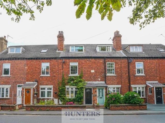 3 bedroom terraced house for sale
