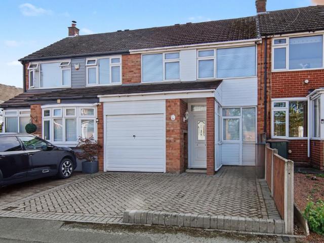 3 bedroom terraced house for sale