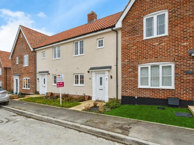 3 bedroom terraced house for sale