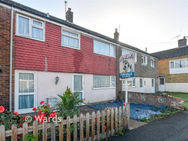 3 bedroom terraced house for sale