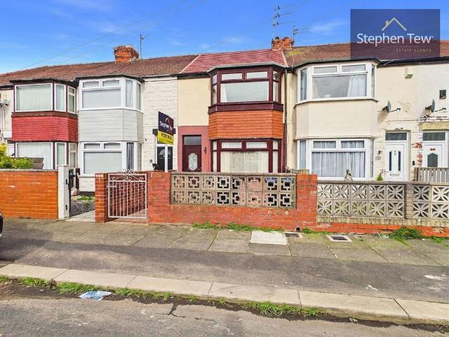 3 bedroom terraced house for sale