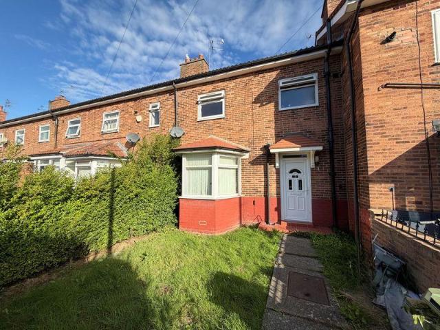 3 bedroom terraced house for sale