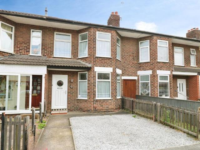 3 bedroom terraced house for sale