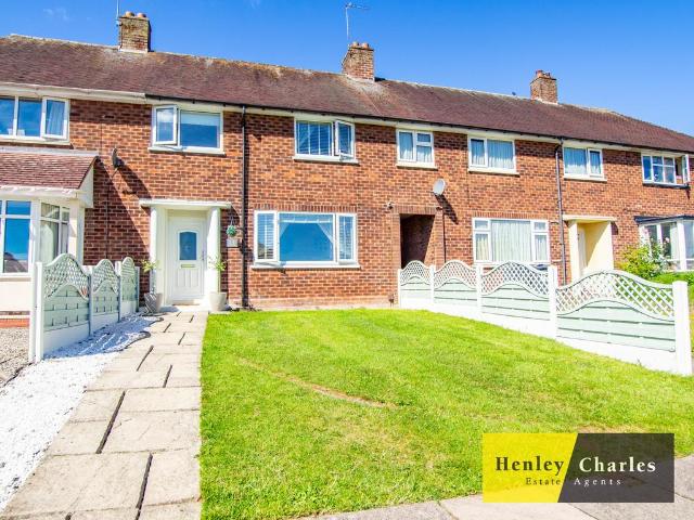 3 bedroom terraced house for sale