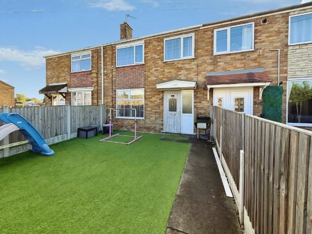 3 bedroom terraced house for sale