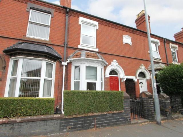 3 bedroom terraced house for sale