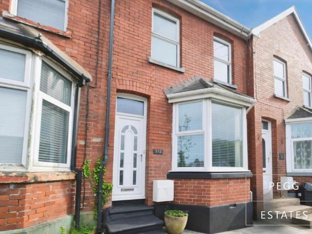 3 bedroom terraced house for sale