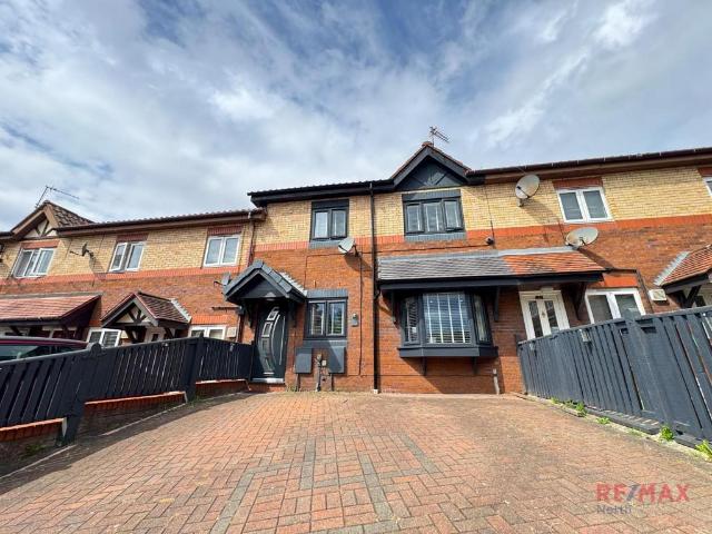 3 bedroom terraced house for sale