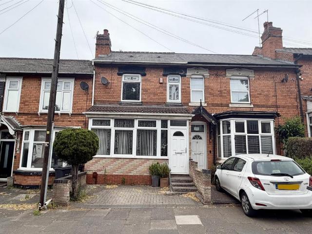 3 bedroom terraced house for sale