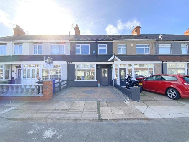 3 bedroom terraced house for sale