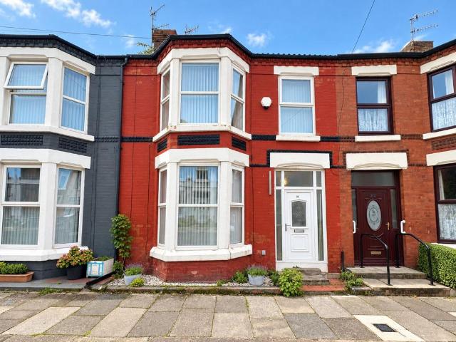 3 bedroom terraced house for sale