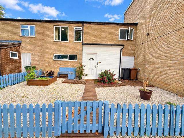 3 bedroom terraced house for sale
