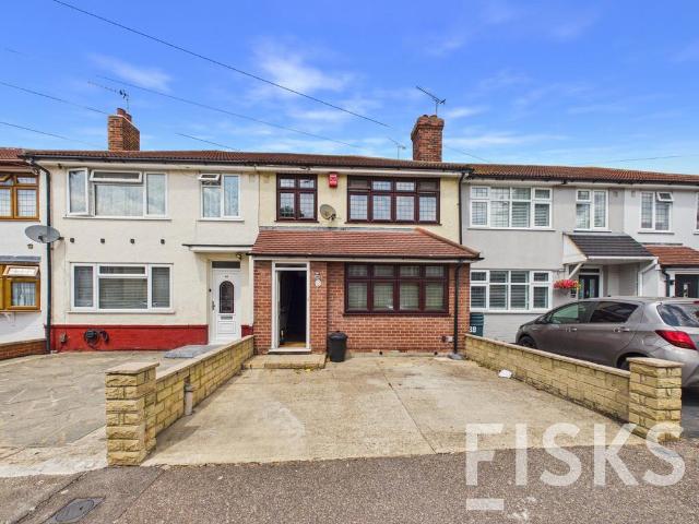 3 bedroom terraced house for sale