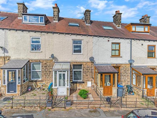 3 bedroom terraced house for sale