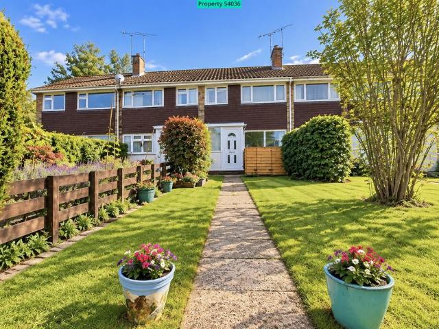 3 bedroom terraced house for sale