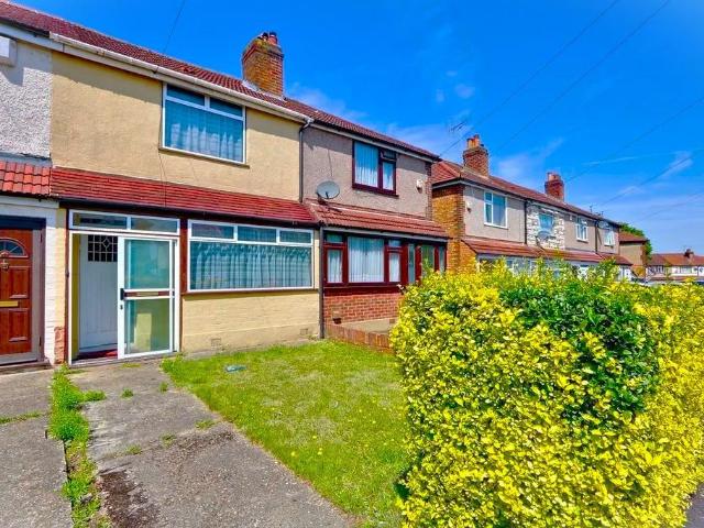 3 bedroom terraced house for sale