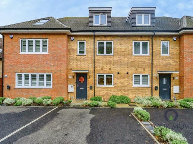3 bedroom terraced house for sale