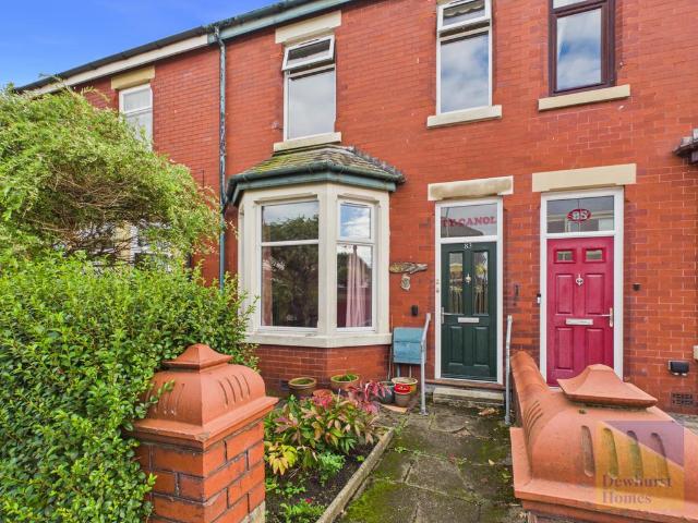 3 bedroom terraced house for sale