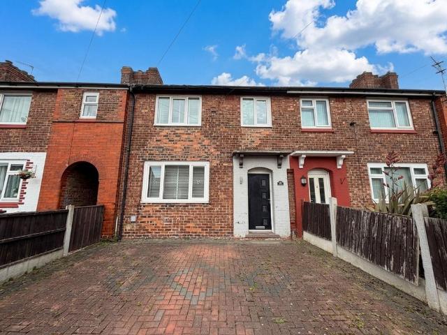 3 bedroom terraced house for sale