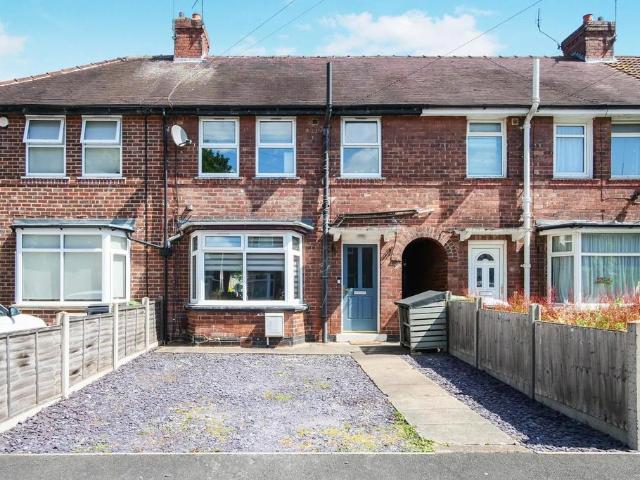 3 bedroom terraced house for sale