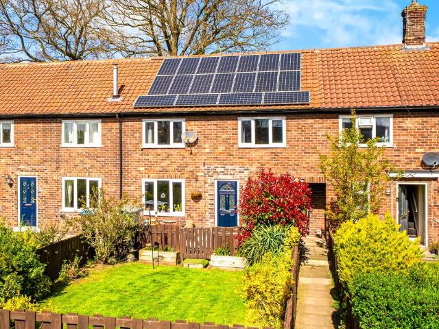 3 bedroom terraced house for sale
