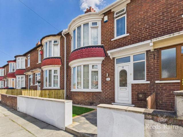 3 bedroom terraced house for sale