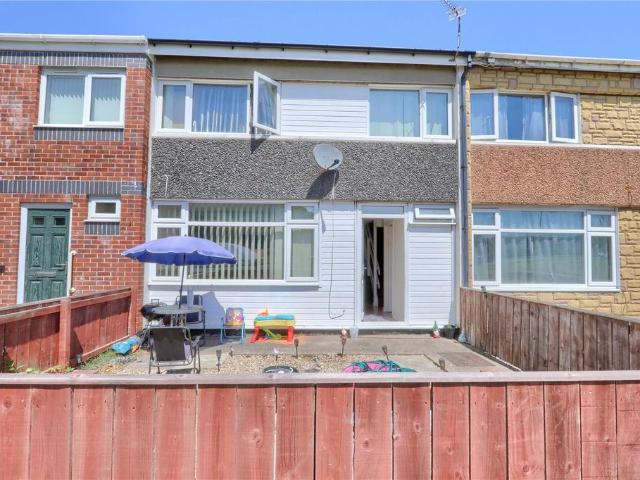 3 bedroom terraced house for sale