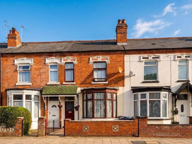 3 bedroom terraced house for sale