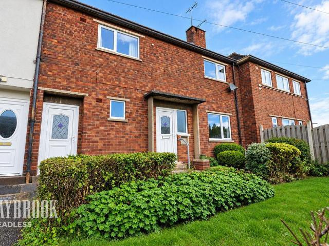 3 bedroom terraced house for sale