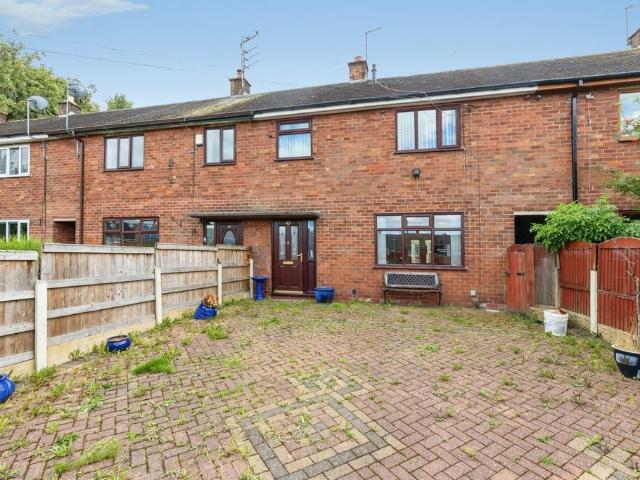 3 bedroom terraced house for sale
