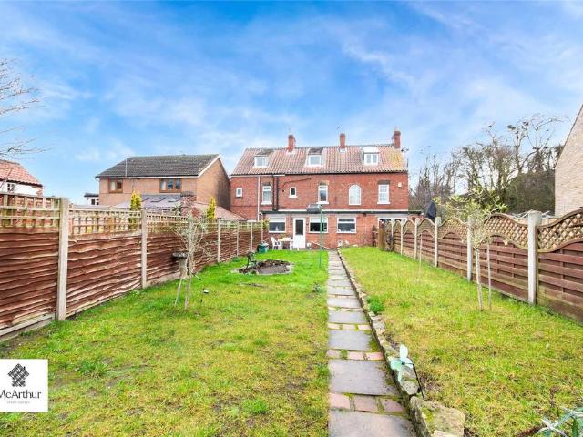 3 bedroom terraced house for sale