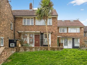 Southfields, SW18, Battersea Reach, London, Greater London