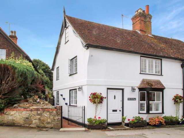 3 bedroom end of terrace house for sale
