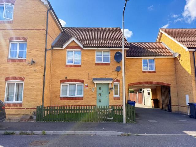3 bedroom terraced house for sale