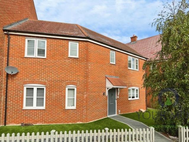 3 bedroom end of terrace house for sale