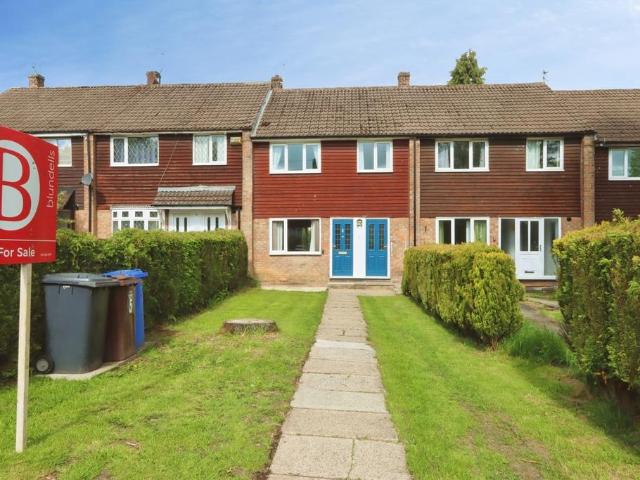 3 bedroom terraced house for sale